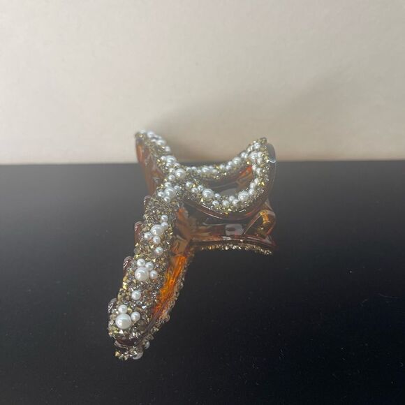 💞Brown Large Pearl Jaw Hair Clips - Picture 7 of 7